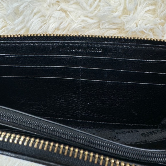 Michael Kors Calf Skin Leopard Print Large Wallet - Picture 7 of 13